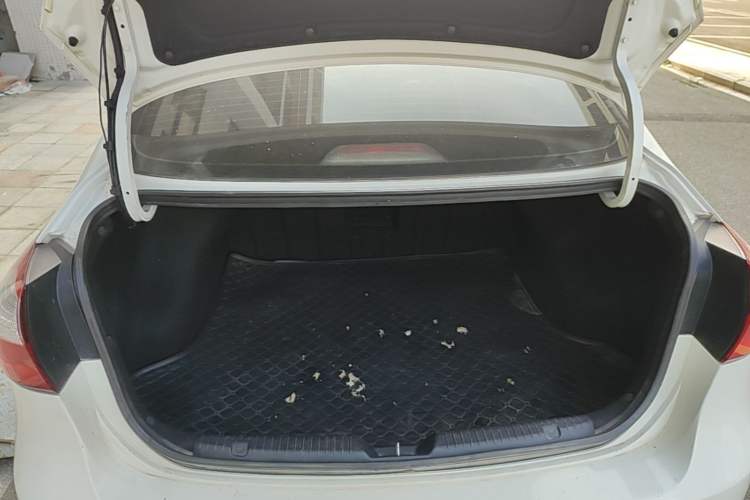Used Kia K3 2017 1.6L Automatic 15th Anniversary Special Edition GLS Trunk