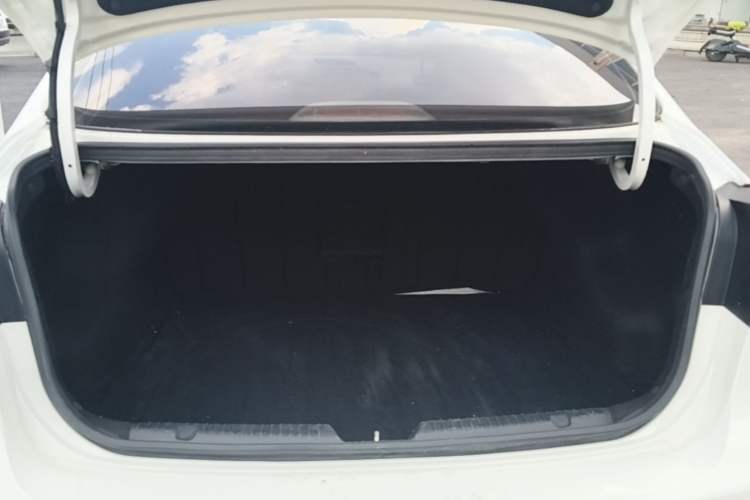 Used Kia K3 2017 1.6L Automatic 15th Anniversary Special Edition GLS Trunk
