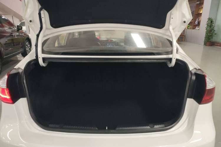 Used Kia K3 2017 1.6L Automatic 15th Anniversary Special Edition GLS Trunk