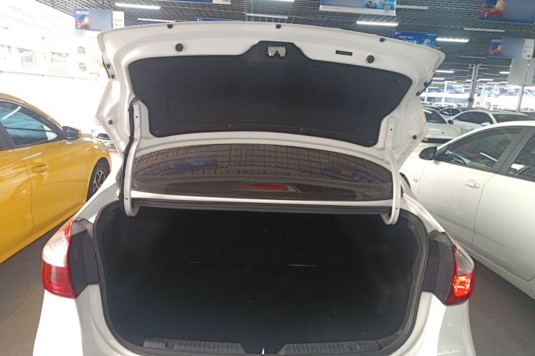 Used Kia K3 2017 1.6L Automatic 15th Anniversary Special Edition GLS Trunk