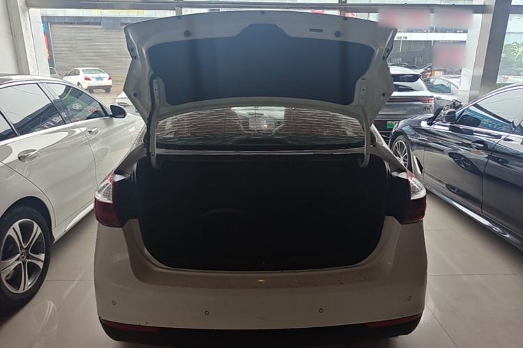Used Kia K3 2017 1.6L Automatic 15th Anniversary Special Edition GLS Trunk