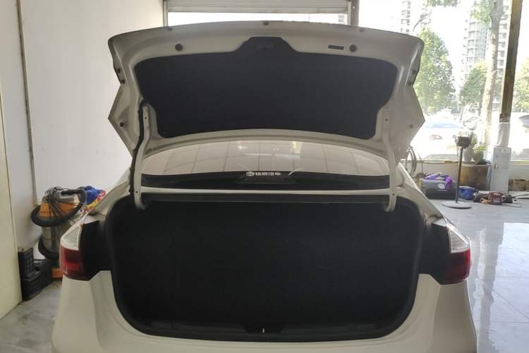 Used Kia K3 2017 1.6L Automatic 15th Anniversary Special Edition GLS Trunk