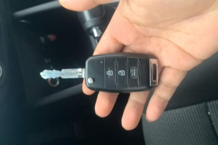 Used Kia K3 2017 1.6L Automatic 15th Anniversary Special Edition GLS Vehicle Key