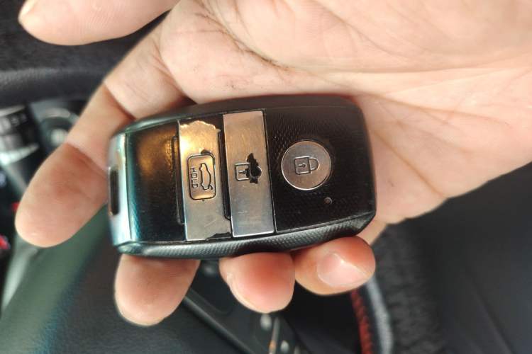 Used Kia K3 2017 1.6L Automatic 15th Anniversary Special Edition GLS Vehicle Key