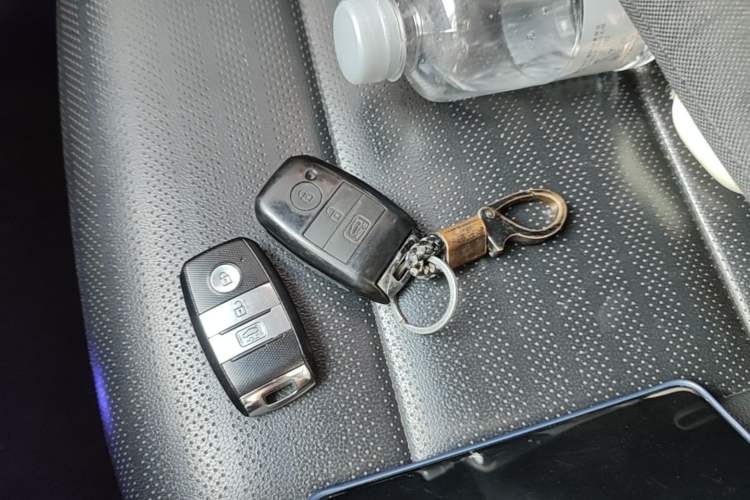 Used Kia K3 2017 1.6L Automatic 15th Anniversary Special Edition GLS Vehicle Key
