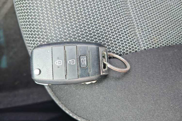 Used Kia K3 2017 1.6L Automatic 15th Anniversary Special Edition GLS Vehicle Key