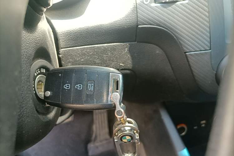 Used Kia K3 2017 1.6L Automatic 15th Anniversary Special Edition GLS Vehicle Key