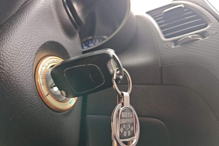 Used Kia K3 2017 1.6L Automatic 15th Anniversary Special Edition GLS Vehicle Key