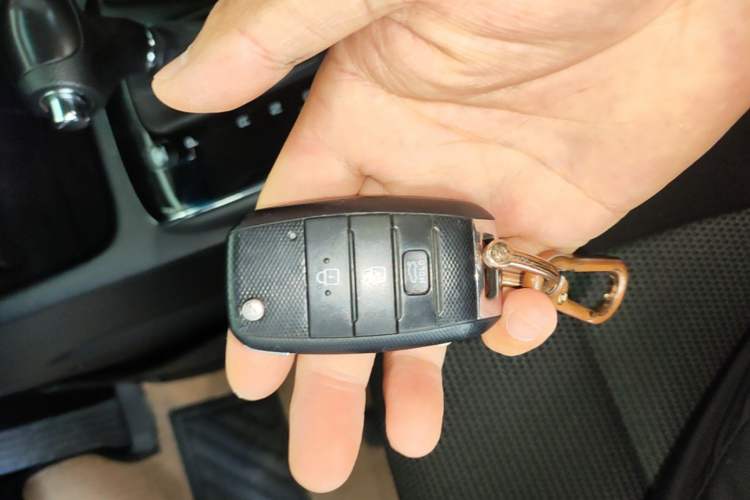 Used Kia K3 2017 1.6L Automatic 15th Anniversary Special Edition GLS Vehicle Key
