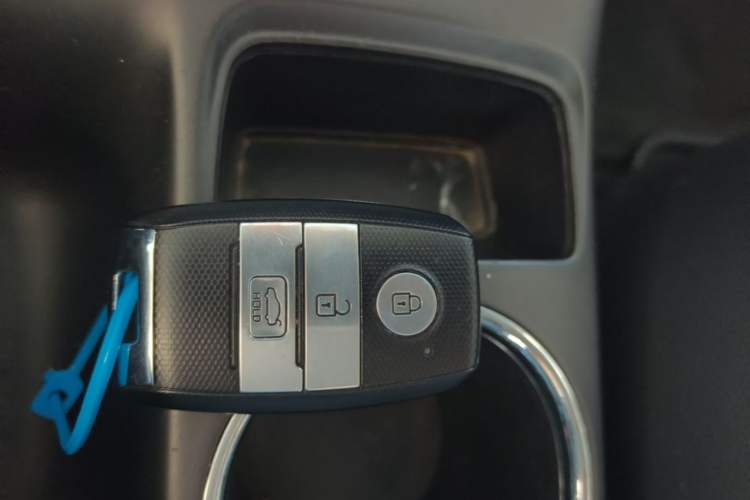 Used Kia K3 2017 1.6L Automatic 15th Anniversary Special Edition GLS Vehicle Key