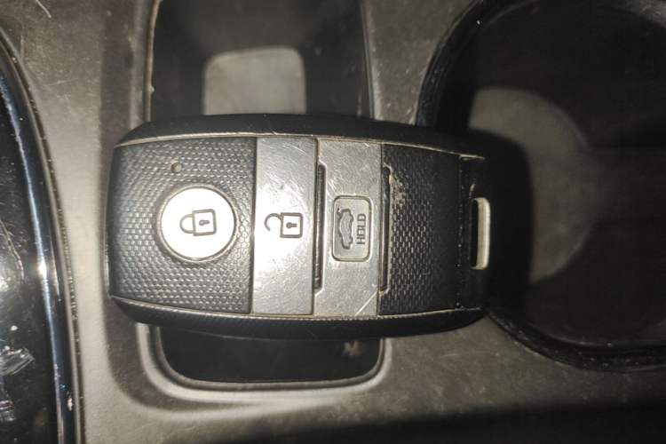 Used Kia K3 2017 1.6L Automatic 15th Anniversary Special Edition GLS Vehicle Key