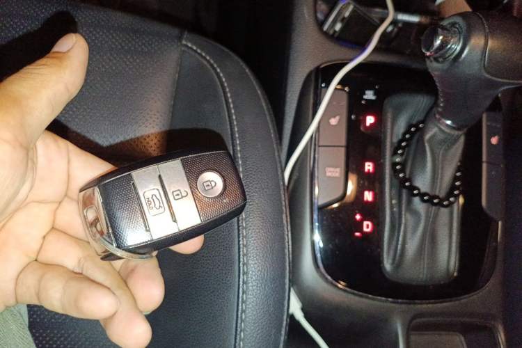 Used Kia K3 2017 1.6L Automatic 15th Anniversary Special Edition GLS Vehicle Key