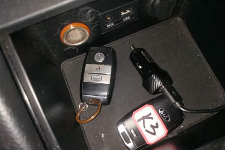 Used Kia K3 2017 1.6L Automatic 15th Anniversary Special Edition GLS Vehicle Key