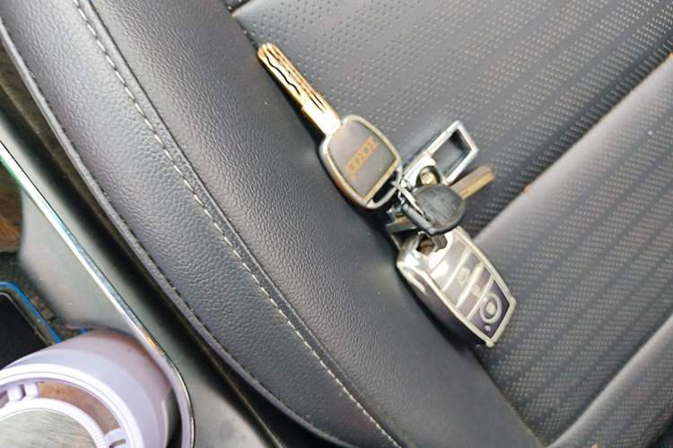 Used Kia K3 2017 1.6L Automatic 15th Anniversary Special Edition GLS Vehicle Key