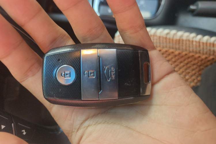 Used Kia K3 2017 1.6L Automatic 15th Anniversary Special Edition GLS Vehicle Key