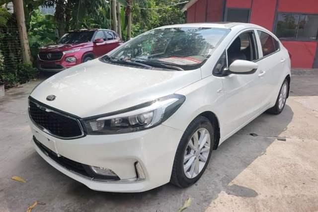 Kia K3 2017 1.6L Automatic 15th Anniversary Special Edition GLS d’occasion