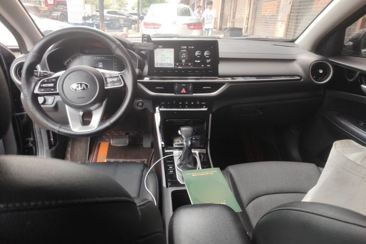 Used Kia K3 2019 1.5L CVT Smart Connectivity Version Center Console