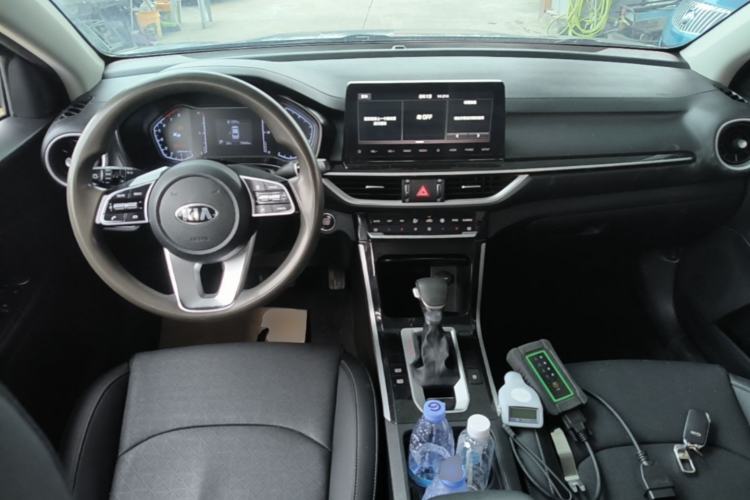Used Kia K3 2019 1.5L CVT New Sharp Edition Center Console