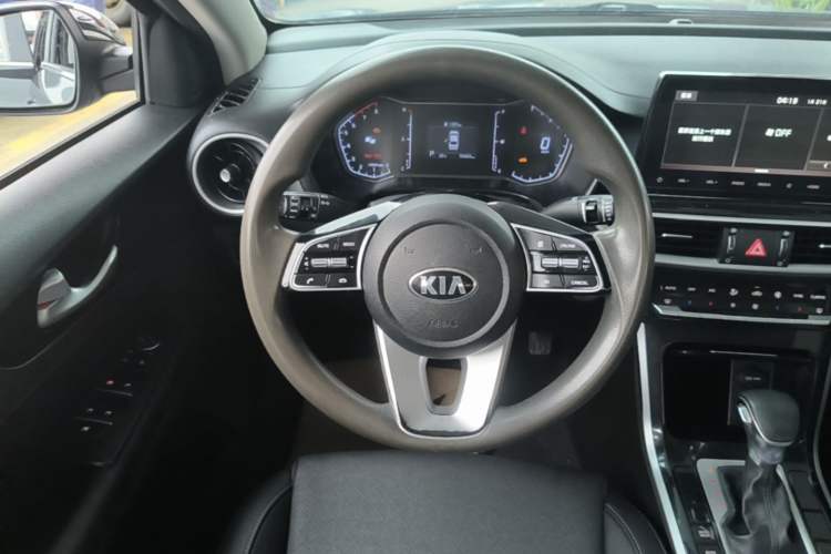 Used Kia K3 2019 1.5L CVT New Sharp Edition Steering Wheel