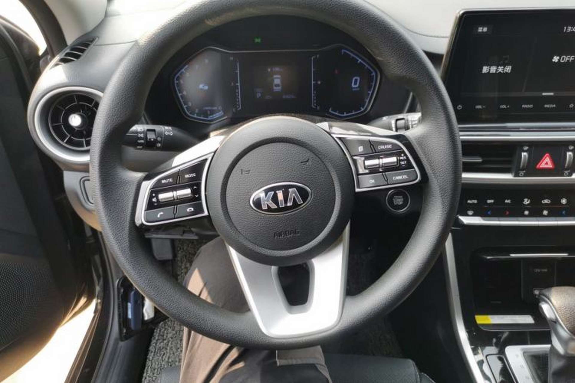 Used Kia K3 2019 1.5L CVT New Sharp Edition Steering Wheel