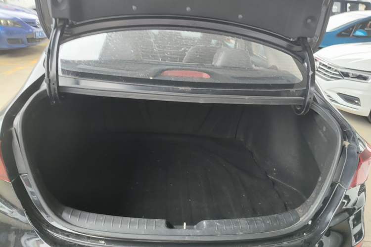 Used Kia K3 2019 1.5L CVT New Sharp Edition Trunk