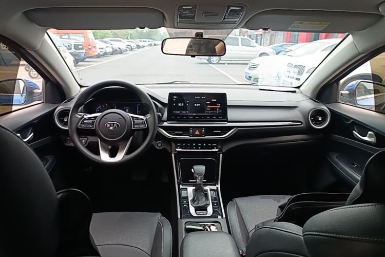 Used Kia K3 2019 1.5L CVT New Sharp Edition Center Console
