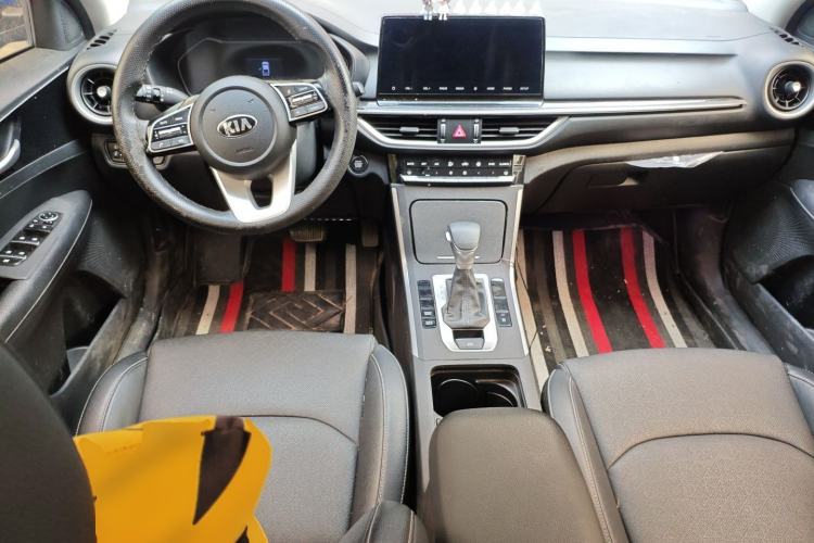 Used Kia K3 2019 1.5L CVT New Sharp Edition Center Console