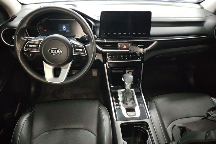 Used Kia K3 2019 1.5L CVT New Sharp Edition Center Console