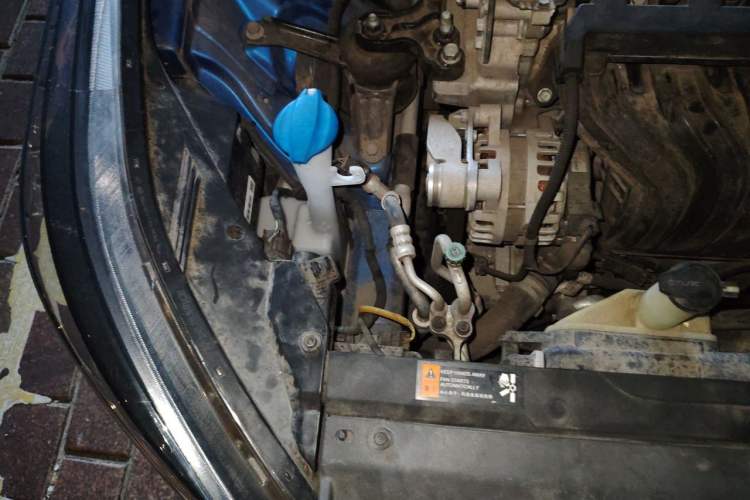 Used Kia K3 2019 1.5L CVT Smart Connectivity Version Engine Bay Right