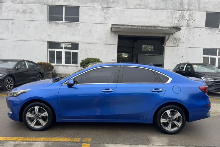 Used Kia K3 2019 1.5L CVT Smart Connectivity Version Exterior 4