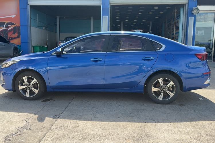 Used Kia K3 2019 1.5L CVT New Sharp Edition Exterior 5