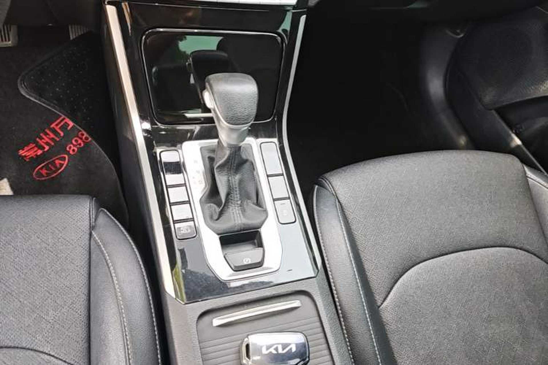 Used Kia K3 2019 1.5L CVT Smart Connectivity Version Gear Lever