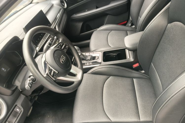 Used Kia K3 2019 1.5L CVT New Sharp Edition Interior 10