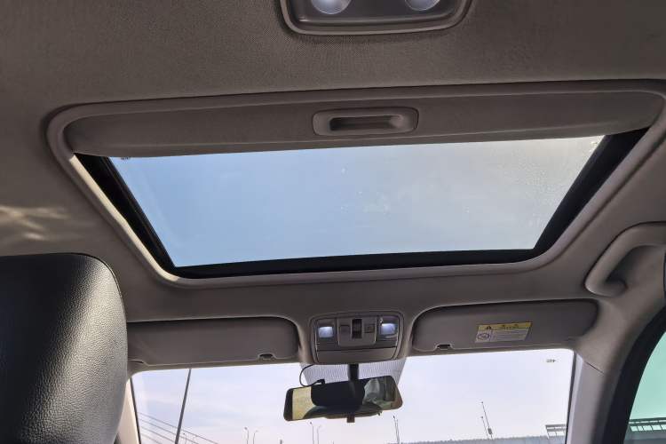Used Kia K3 2019 1.5L CVT Smart Connectivity Version Interior 2