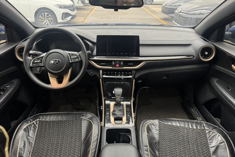 Used Kia K3 2019 1.5L CVT Smart Connectivity Version Interior 3