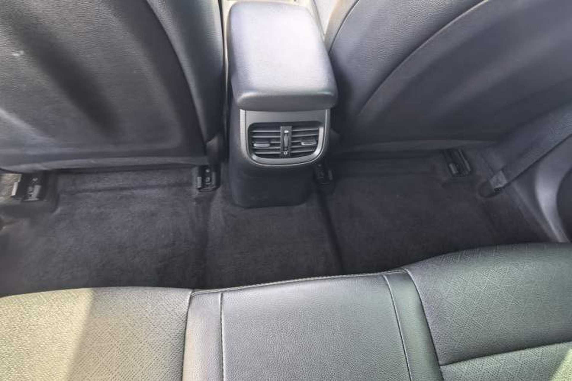 Used Kia K3 2019 1.5L CVT Smart Connectivity Version Interior 3