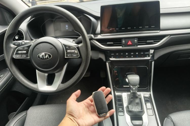 Used Kia K3 2019 1.5L CVT New Sharp Edition Interior 3