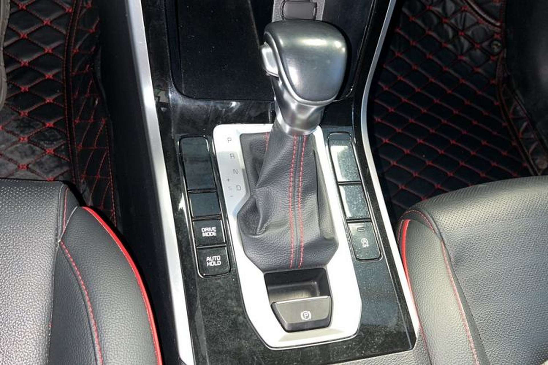 Used Kia K3 2019 1.4T DCT GT-Line Smart Enjoyment Sport Edition Interior 5