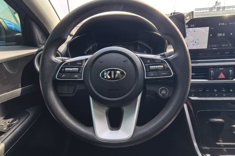 Used Kia K3 2019 1.5L CVT Smart Connectivity Version Interior 6