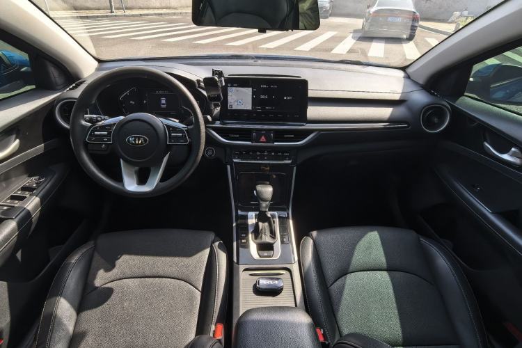 Used Kia K3 2019 1.5L CVT Smart Connectivity Version Interior 7