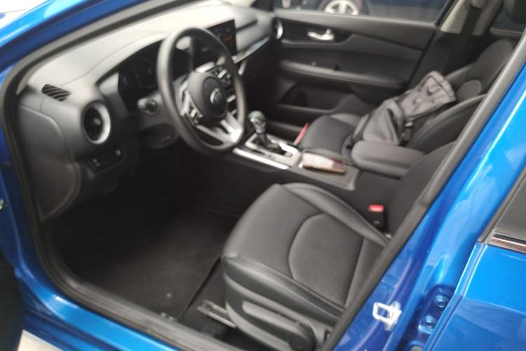 Used Kia K3 2019 1.5L CVT New Sharp Edition Left Front Seat
