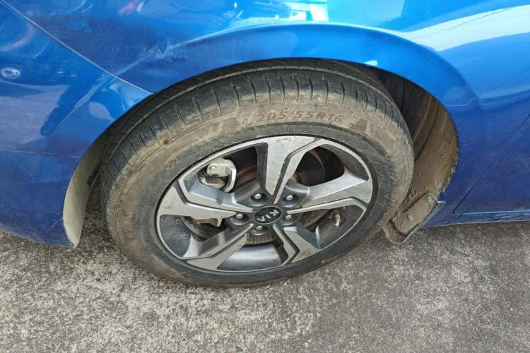 Used Kia K3 2019 1.5L CVT New Sharp Edition Left Front Wheel Hub