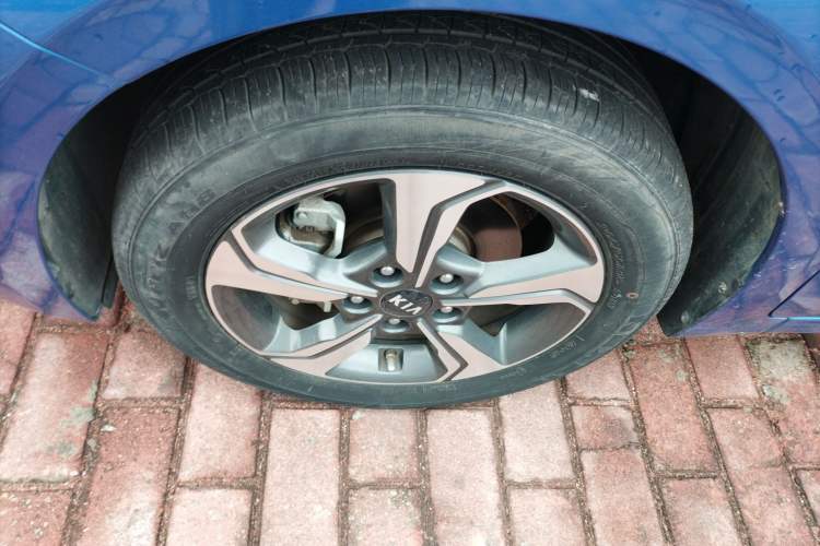 Used Kia K3 2019 1.5L CVT New Sharp Edition Left Front Wheel Hub