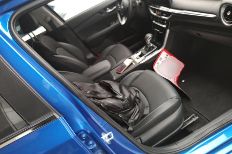 Used Kia K3 2019 1.5L CVT New Sharp Edition Right Front Seat