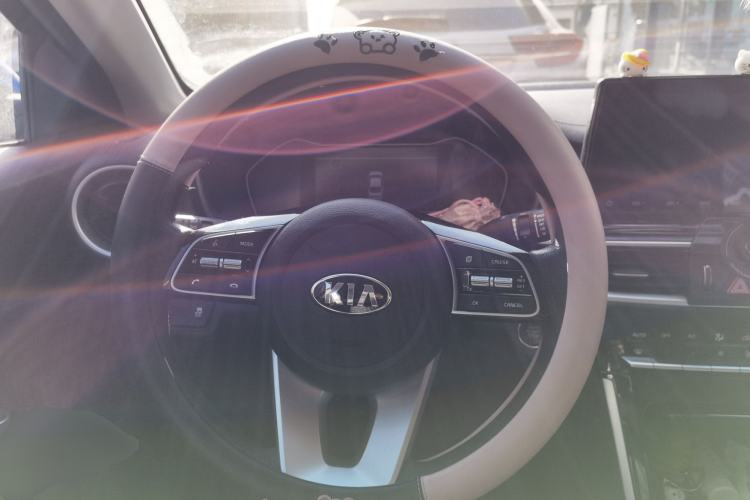 Used Kia K3 2019 1.5L CVT Smart Connectivity Version Steering Wheel
