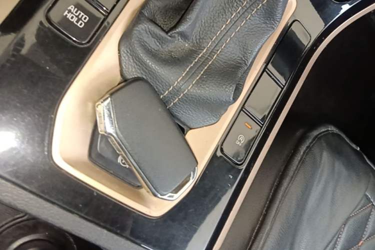 Used Kia K3 2019 1.5L CVT Smart Connectivity Version Vehicle Key
