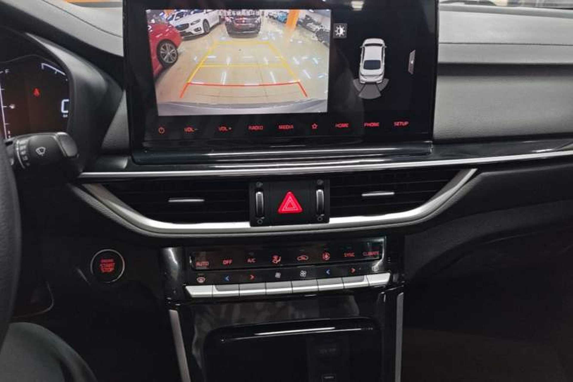 Used Kia K3 2019 1.5L CVT New Sharp Edition Audio And AC Panel