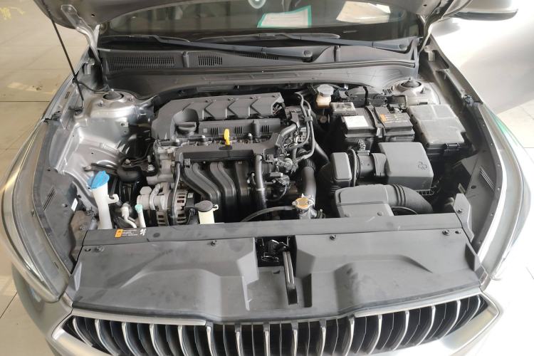 Used Kia K3 2019 1.5L CVT Luxury Edition Engine Bay
