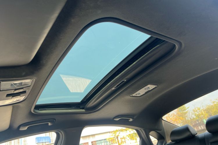 Used Kia K3 2019 1.5L CVT Luxury Edition Headliner