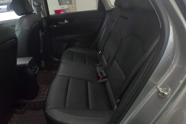 Used Kia K3 2019 1.5L CVT Smart Connectivity Version Interior 1